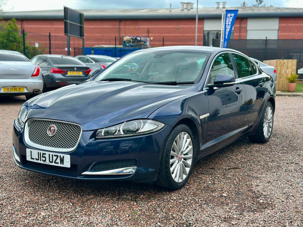 Jaguar XF 2.2D 200 Luxury Blue