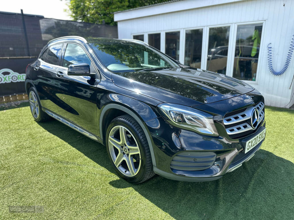 Mercedes-Benz GLA Class Gla 180 Amg Line Edition Black