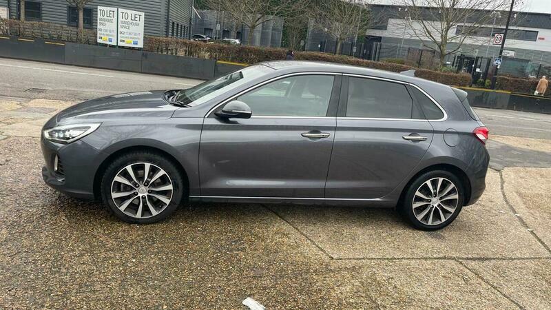 Hyundai I30 1.6 Crdi Blue Drive Grey #4