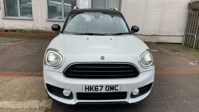 Mini Countryman 2.0 Cooper D HK67OMC White #2