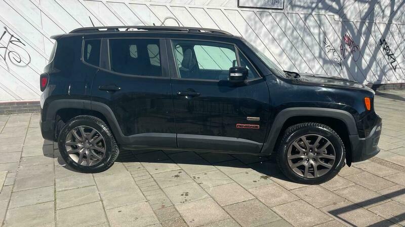 Jeep Renegade 2.0 Multijetii 75Th Anniversary KW66CKP Black #4