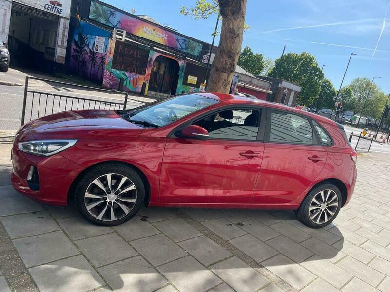 Hyundai I30 1.6 Crdi Blue Drive EG18YXW Red #4