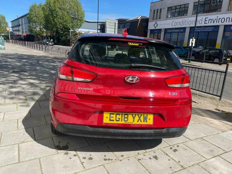 Hyundai I30 1.6 Crdi Blue Drive EG18YXW Red #6