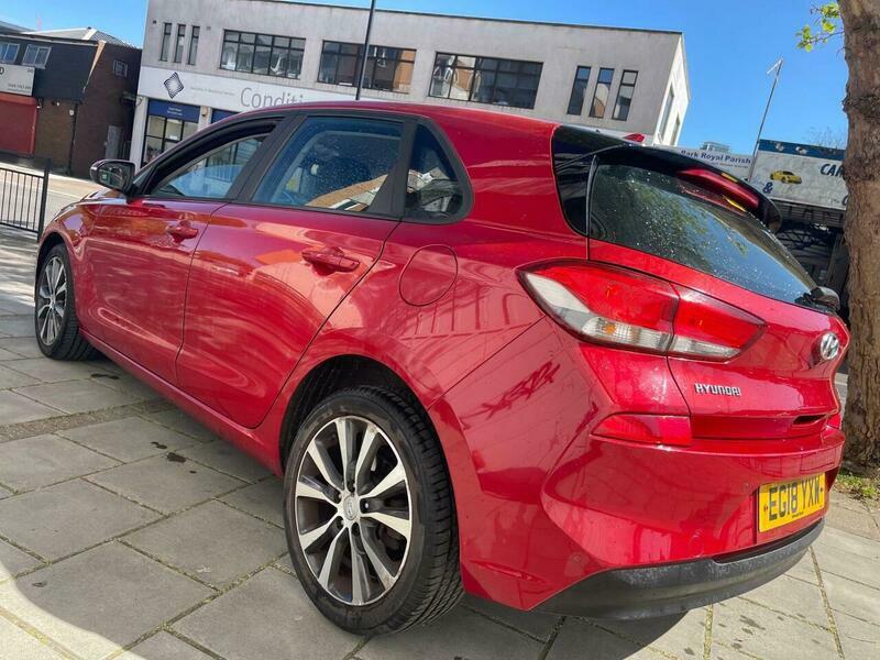 Hyundai I30 1.6 Crdi Blue Drive EG18YXW Red #5