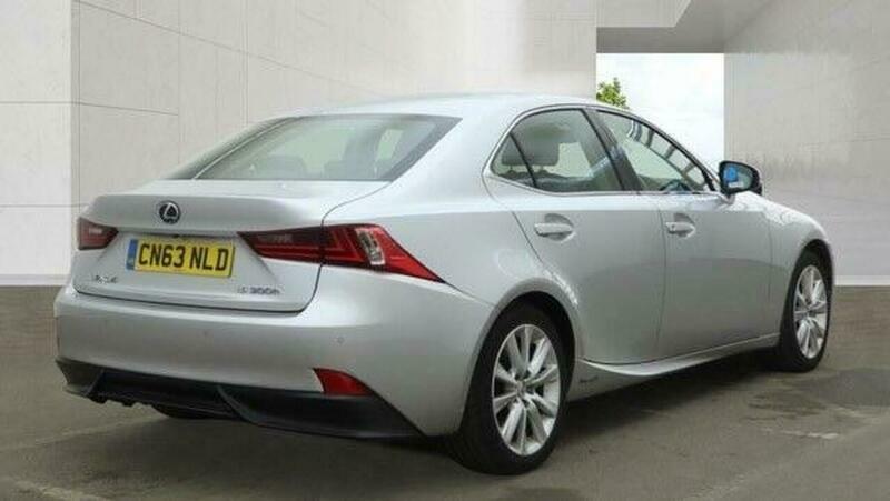 Lexus IS 2.5 300H Luxury E-cvt Silver #4
