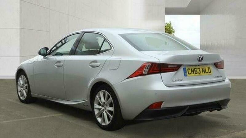 Lexus IS 2.5 300H Luxury E-cvt Silver #3