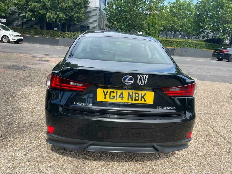 Lexus IS 2.5 300H Luxury E-cvt Black #6