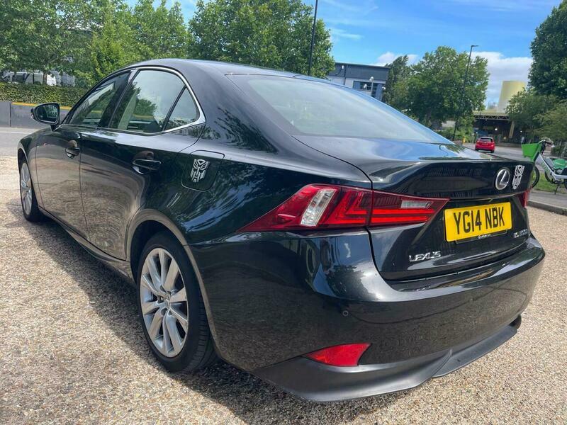 Lexus IS 2.5 300H Luxury E-cvt Black #5