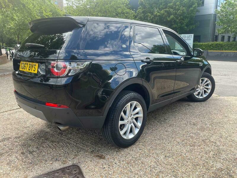 Land Rover Discovery Sport Se Tech White #14
