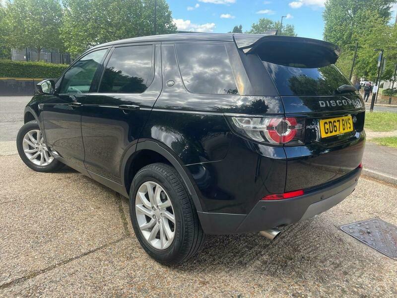Land Rover Discovery Sport Se Tech White #9