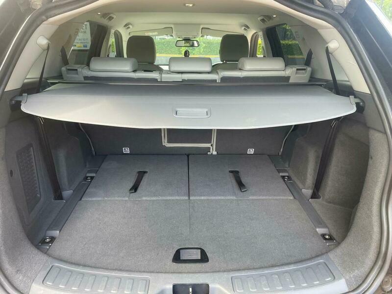 Land Rover Discovery Sport Se Tech White #31