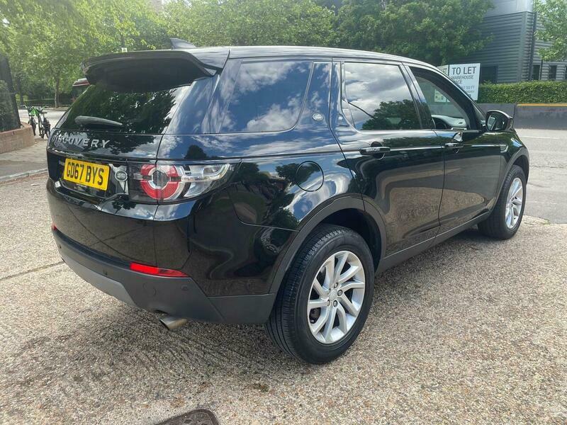 Land Rover Discovery Sport Se Tech White #13
