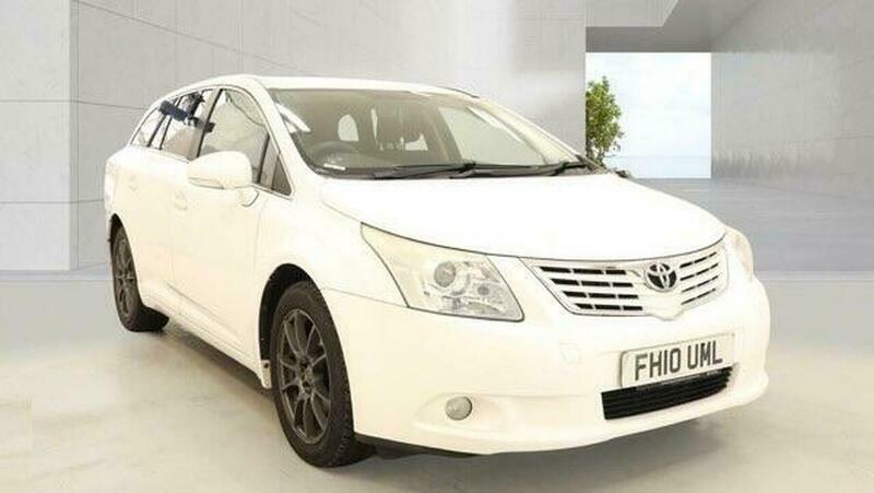 Toyota Avensis 1.8 V-matic Tr Tourer White
