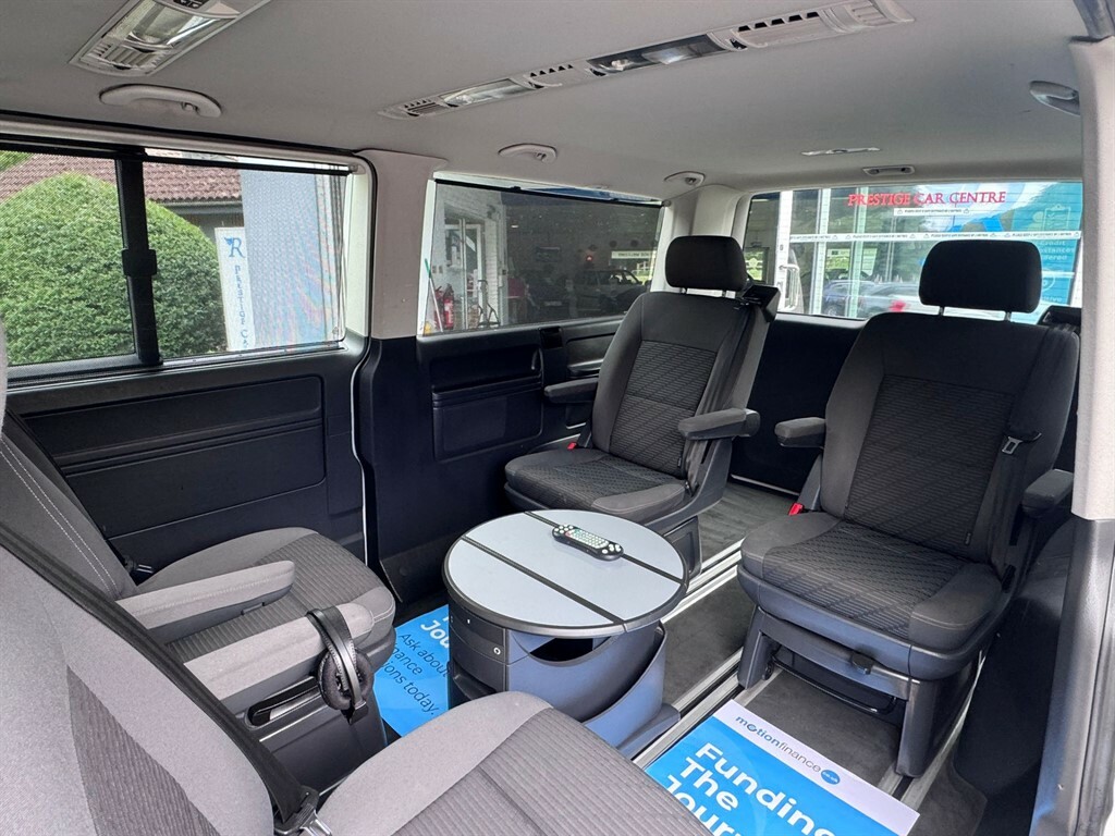 Volkswagen Caravelle Bitdi 180 Bmt Executive Black #10