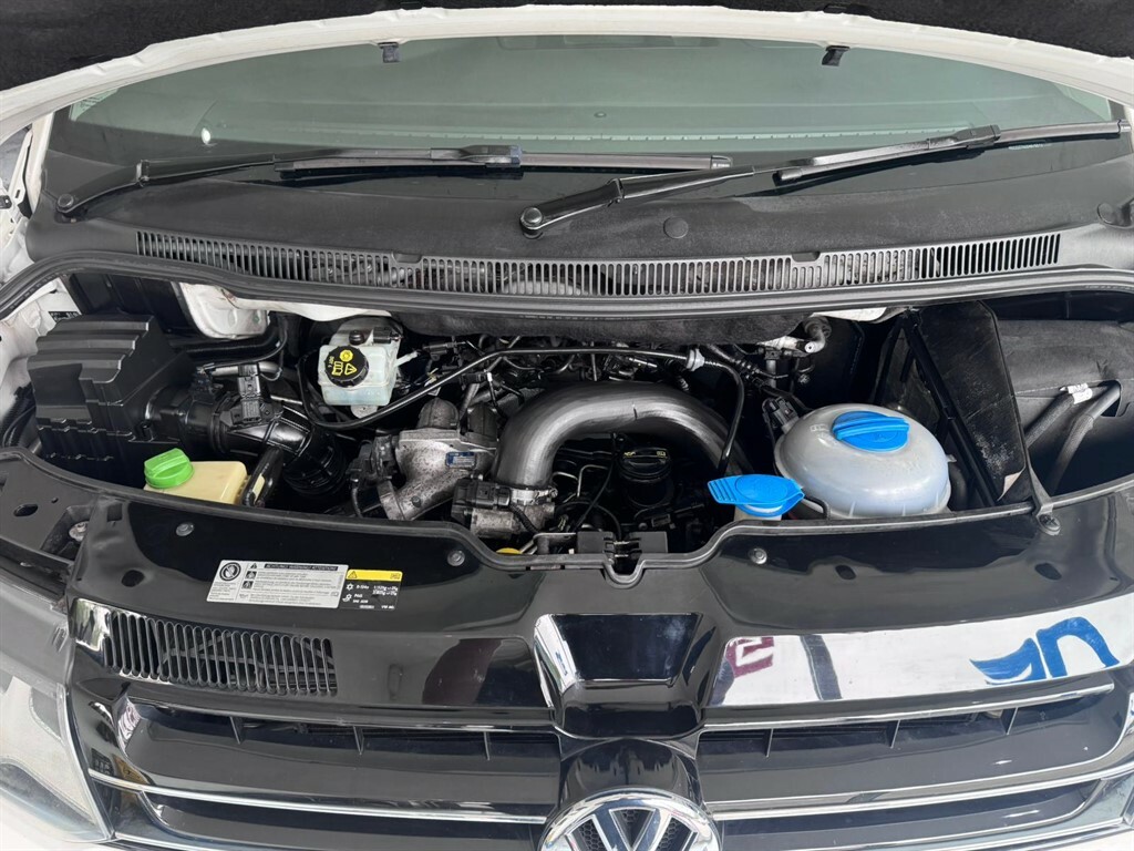 Volkswagen Caravelle Se Tdi Bluemotion Technology White #4