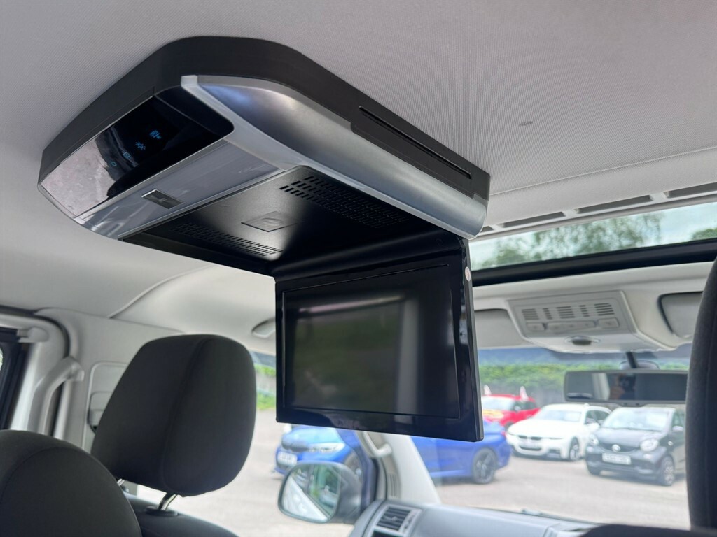 Volkswagen Caravelle Bitdi 180 Bmt Executive Black #35