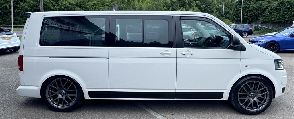 Volkswagen Caravelle Bitdi 180 Bmt Executive Black #8