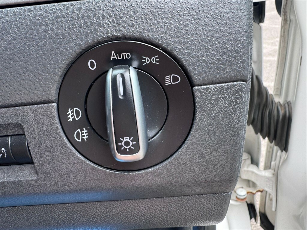 Volkswagen Caravelle Bitdi 180 Bmt Executive Black #29