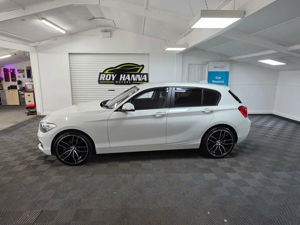 BMW 1 Series 2.0 118D Sport Hatchback Euro 6 EF17BMV White #3