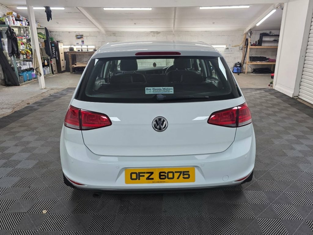 Volkswagen Golf 1.6 Tdi Bluemotion Tech Se Hatchback Ds White #5