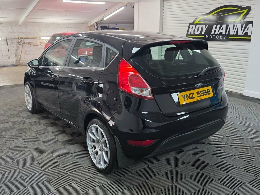 Ford Fiesta 1.5 Tdci Zetec Hatchback Euro 6 YNZ5356 Black #4