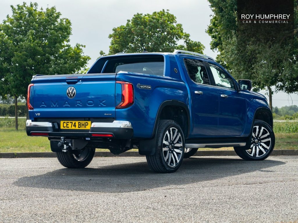 Volkswagen Amarok 3L Aventura CE74BHP Blue #2