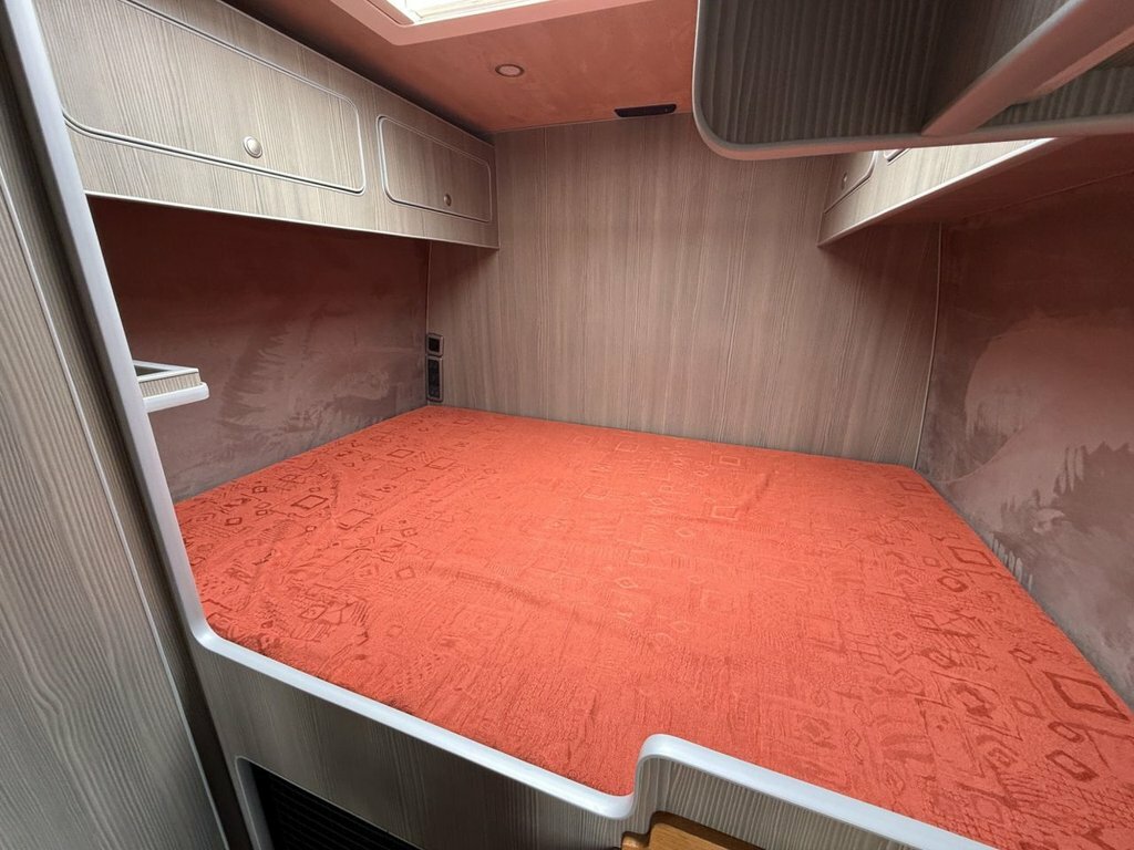 Mercedes-Benz Sprinter 3L Null Silver #5