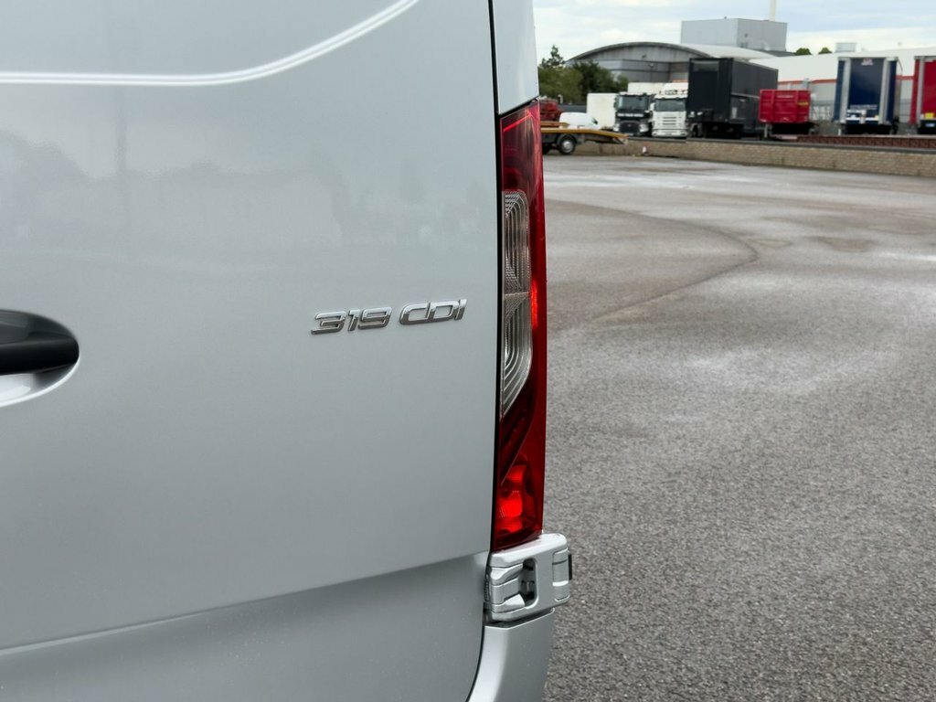 Mercedes-Benz Sprinter Unknown Green #14
