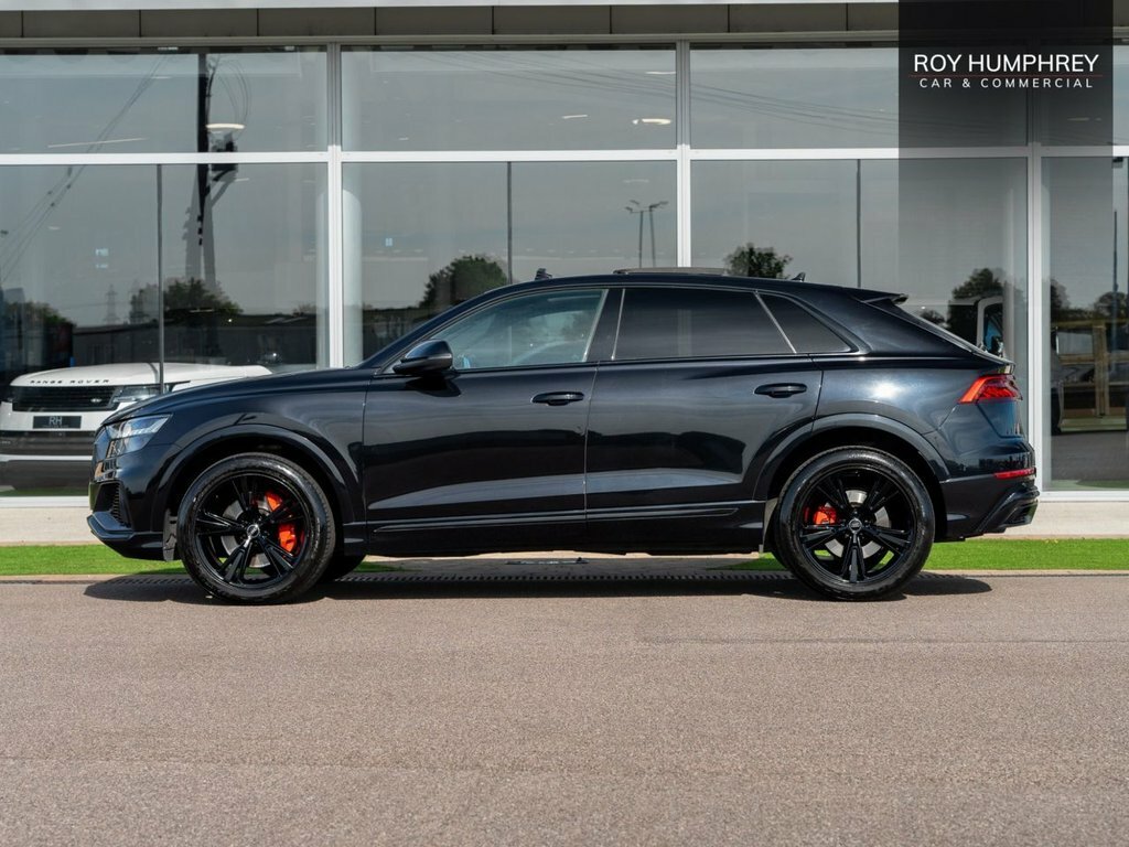 Audi Q8 3L S Line Black #5