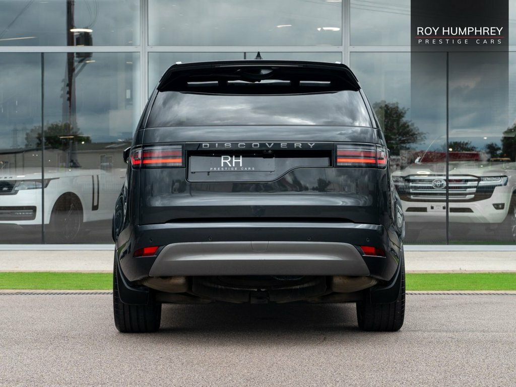 Land Rover Discovery Dynamic Se Red #26