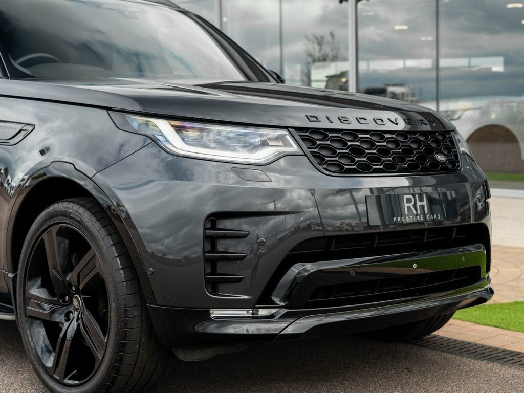 Land Rover Discovery Dynamic Se Red #19