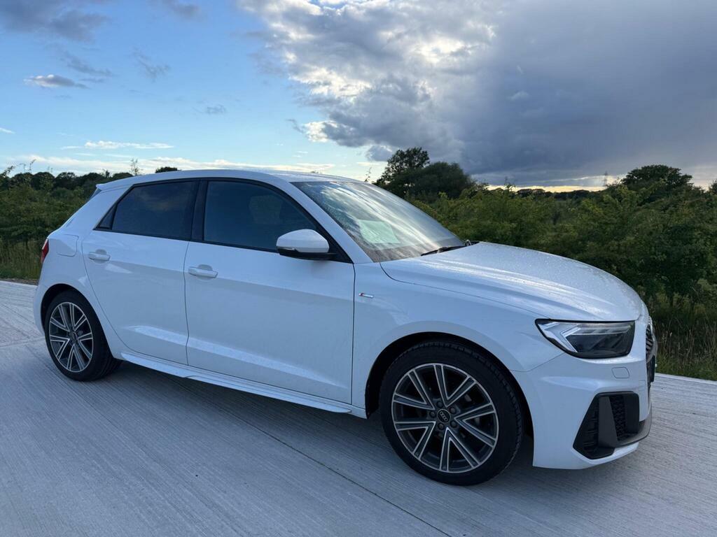 Audi A1 1.0 Tfsi 25 S Line Sportback Euro 6 S S White