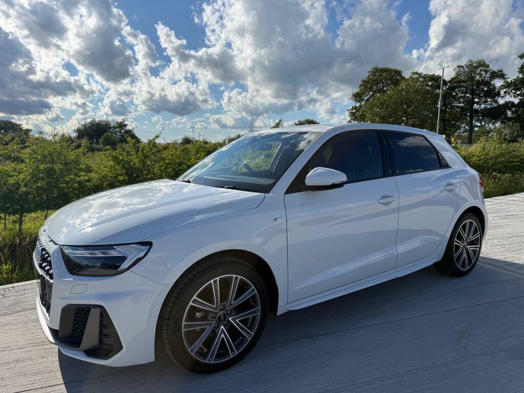 Audi A1 1.0 Tfsi 25 S Line Sportback Euro 6 S S White