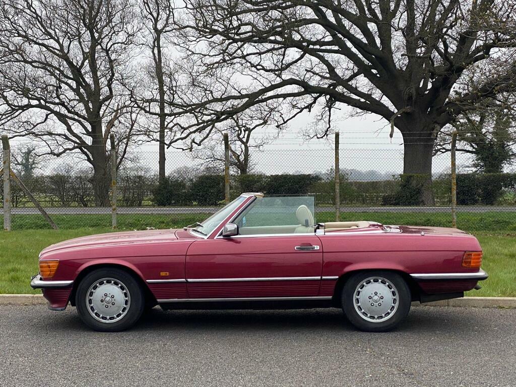Mercedes-Benz SL Class 4.2 Red