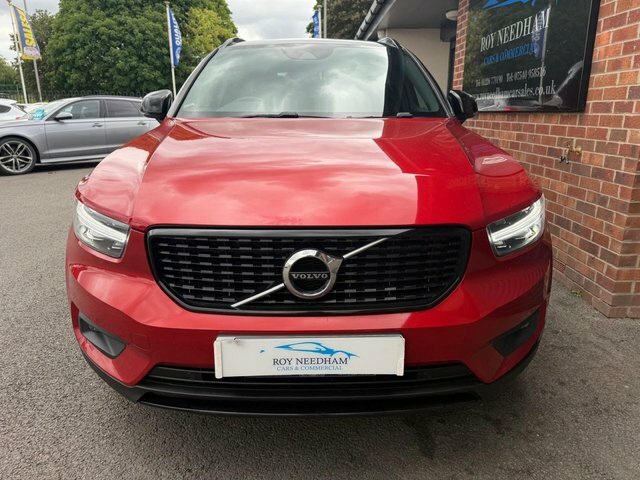 Volvo XC40 2.0 D3 R-design Suv Euro 6 S S NGZ7420 Red #3