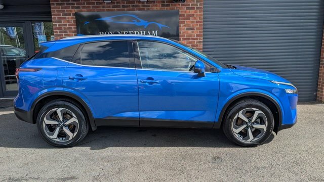 Nissan Qashqai 1.3 Dig-t Mhev N-connecta Suv Hybrid Ma LL72WLG Blue
