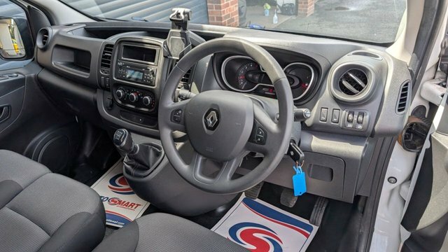 Renault Trafic 2.0 Dci Energy 30 Business Crew Van Double Cab 6D DY21YGC White #2
