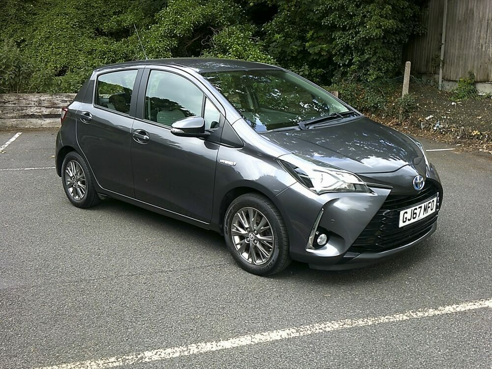 Toyota Yaris Icon Tech Hybrid 1.5
