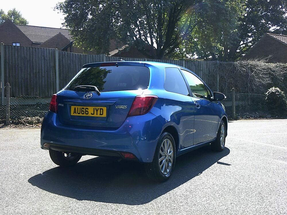 Toyota Yaris 1.33 Icon AU66JYD  #3