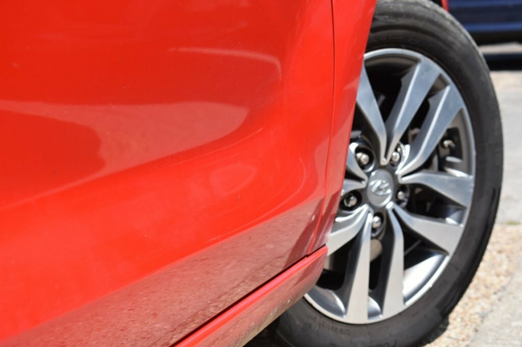 Hyundai I30 1L Se PE67AED Red #2