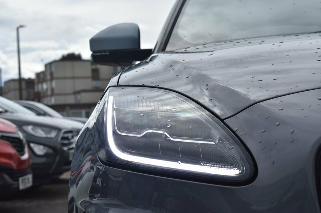 Jaguar E-Pace 2L Chequered Flag PF69MME Grey #6