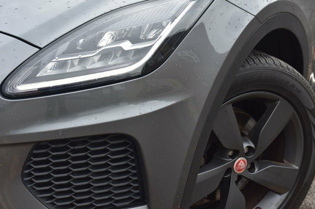 Jaguar E-Pace 2L Chequered Flag PF69MME Grey #2