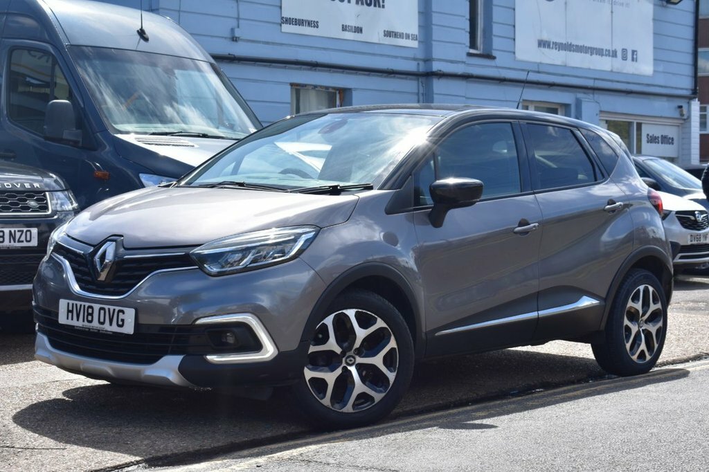 Renault Captur 0.9L Signature X Nav HV18OVG Grey #4