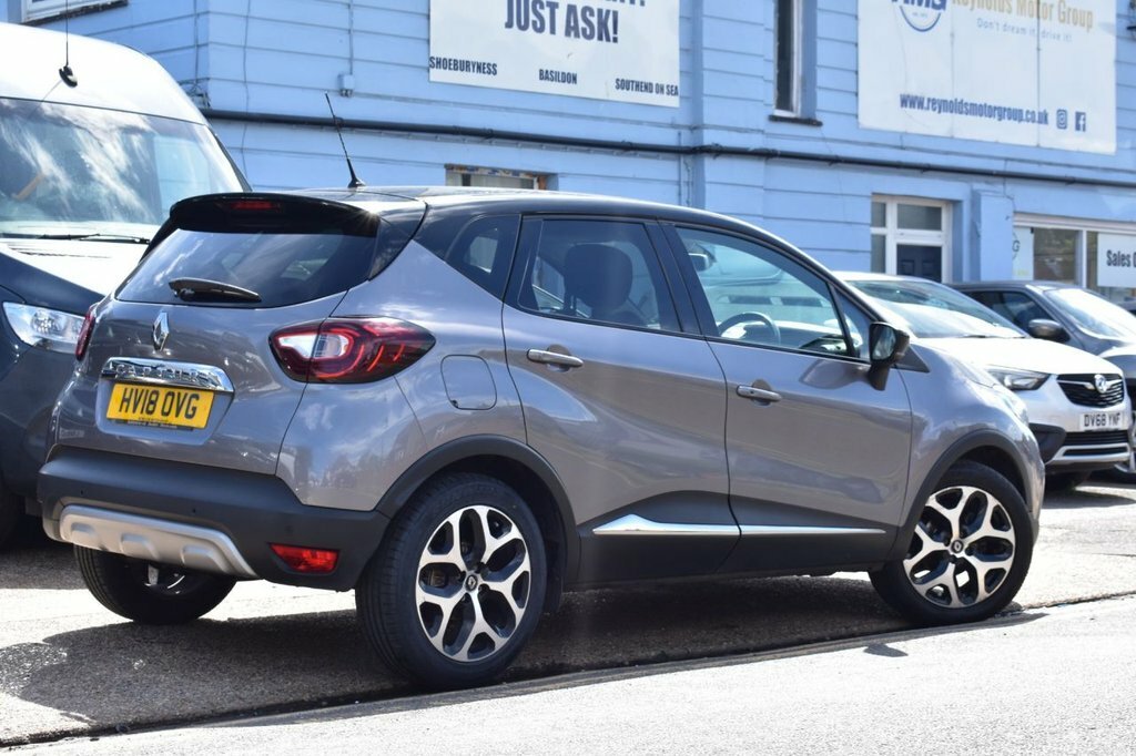 Renault Captur 0.9L Signature X Nav HV18OVG Grey #5