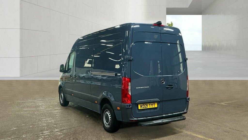 Mercedes-Benz eSprinter Mpv Grey #3