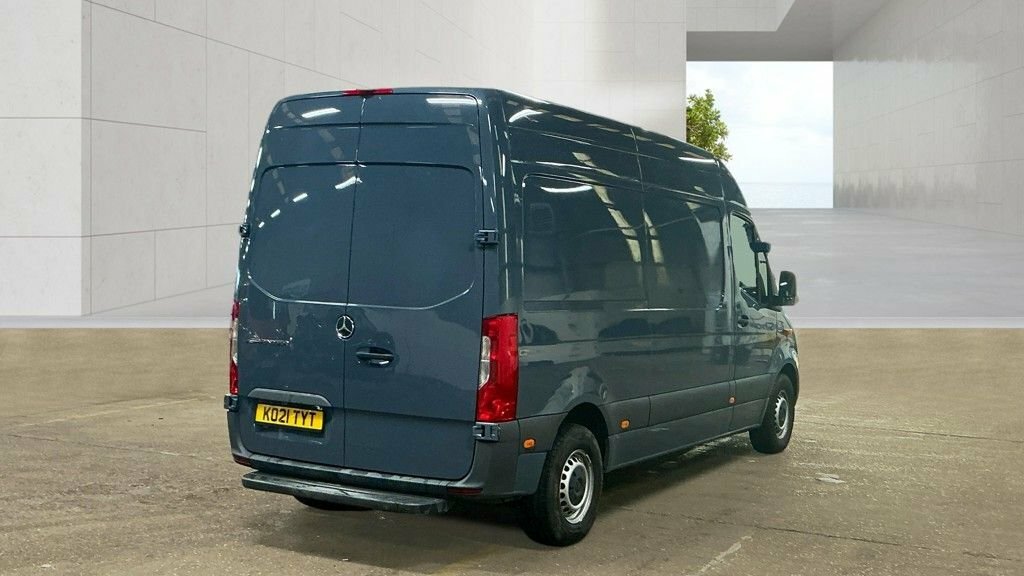 Mercedes-Benz eSprinter Mpv Grey #4