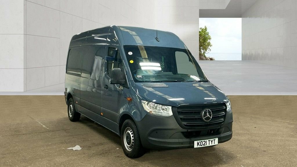 Mercedes-Benz eSprinter Mpv Grey
