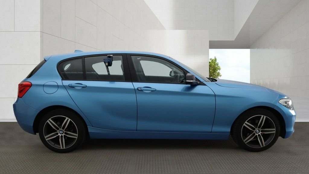 BMW 1 Series 1.5L Sport UN61HOE Blue #5