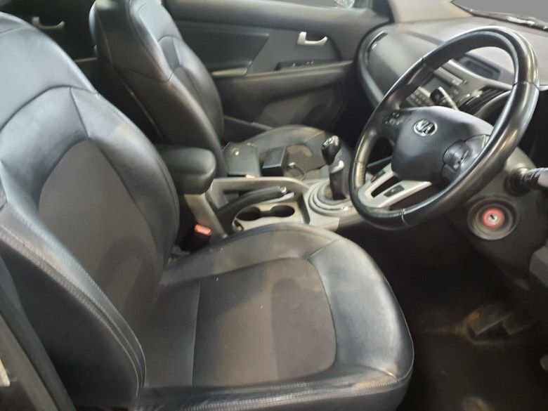 Kia Sportage Crdi 2 White #2