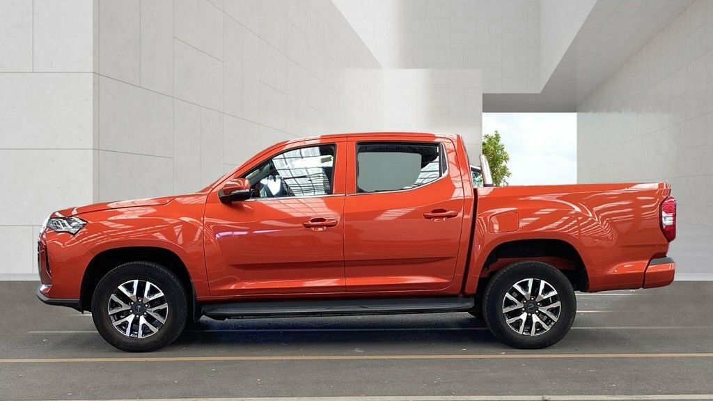 Maxus eDeliver 3 Pickup Orange #6